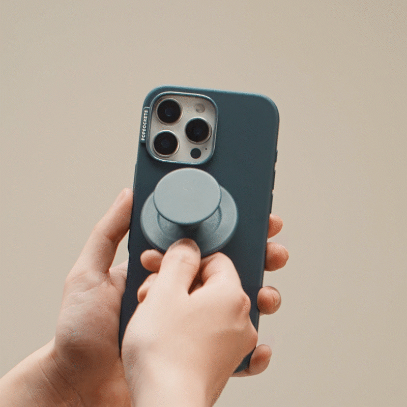 Soft Touch Navy — iPhone 16 Pro for MagSafe image number 2